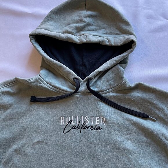 Hollister California Men’s Small Green Hoodie - Forest Sage Pullover - Picture 4 of 7